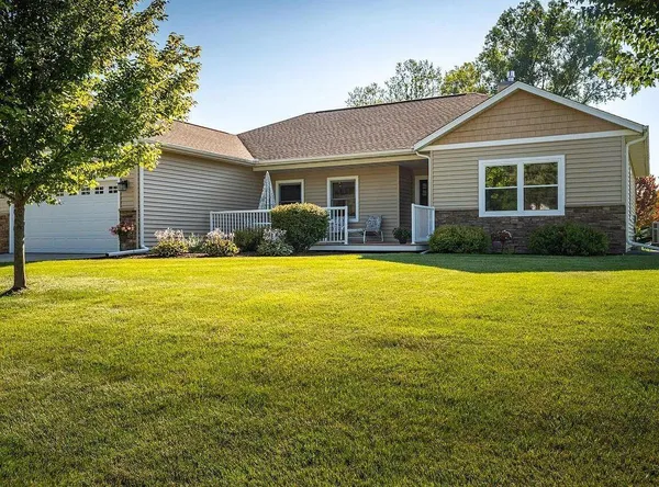 $465,000 | N3581 Elm Drive, Stoddard, WI 54658