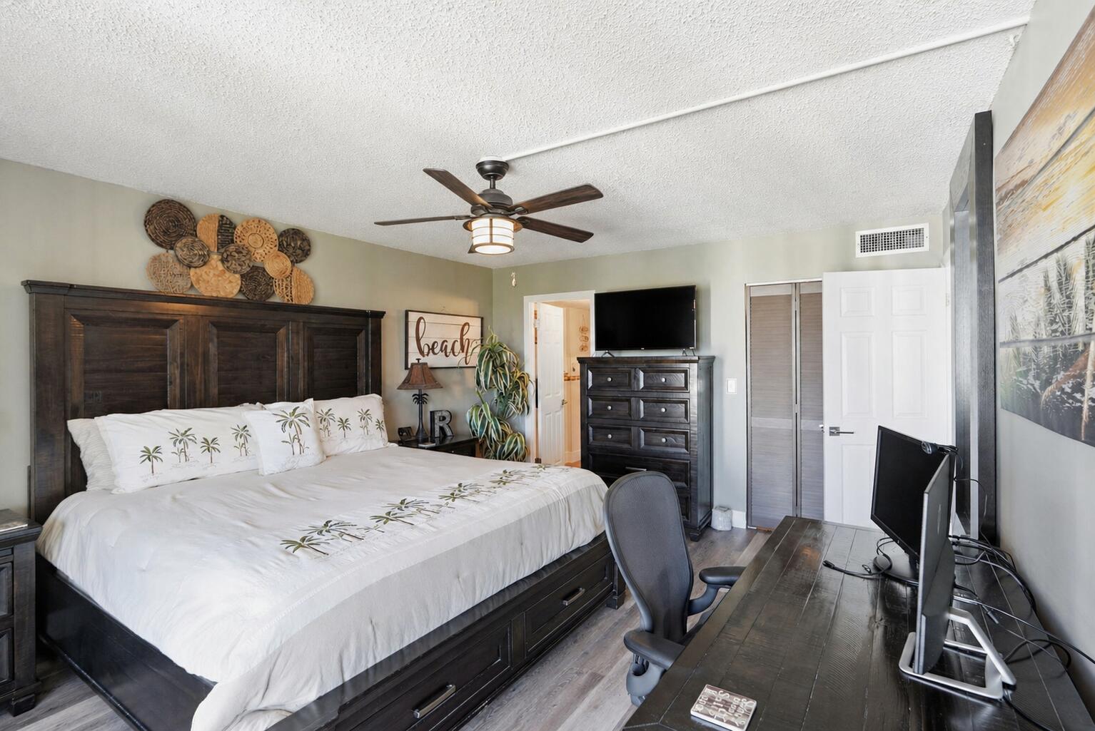 1629 Riverview Road, Unit 620 Deerfield Beach, FL 33441 - Photo 16 of 42 ChatGPT Image Apr 29, 2026, 04_08_27 PM