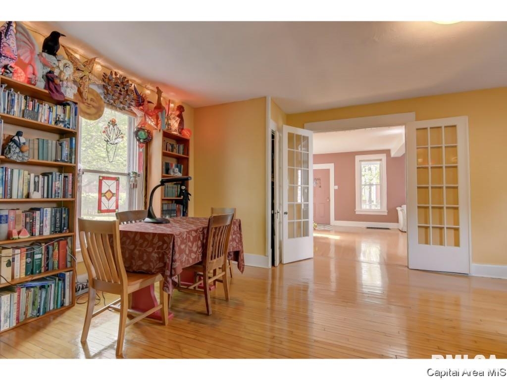 1121 West Governor Street Springfield, IL 62704 - Photo 11 of 20 Gallery Image 11