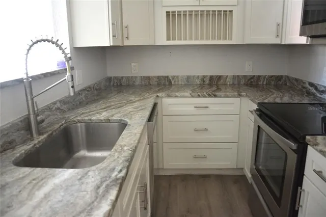 $2,300 | 670 16th Avenue South, St. Petersburg, FL 33701