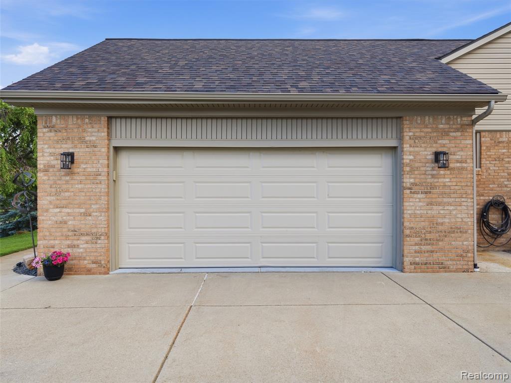9095 Rotondo Drive Howell, MI 48855 - Photo 35 of 44