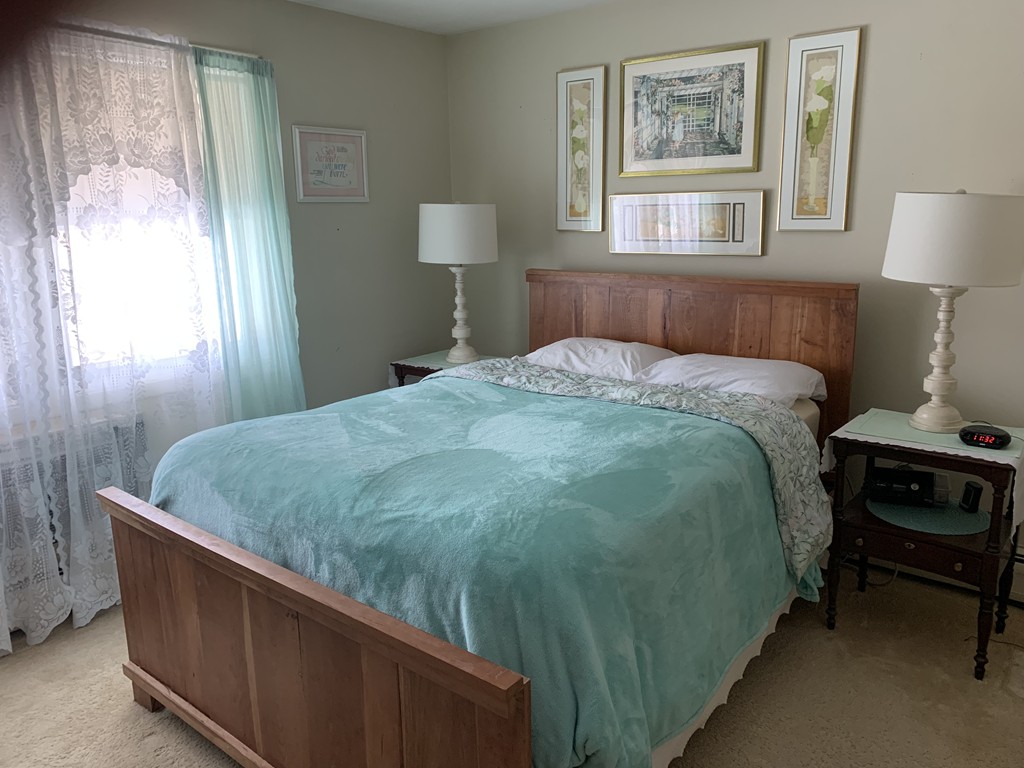 86 Manor Court, Unit 86 Springfield, MA 01118 - Photo 4 of 6 Gallery Image 4