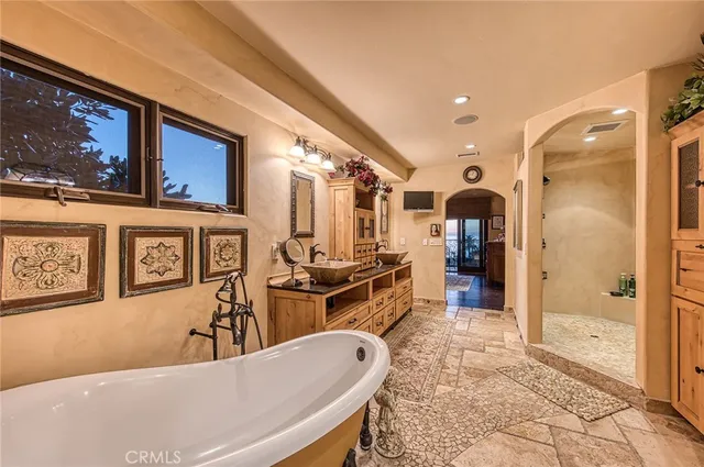 $15,000 | 31641 Mar Vista Avenue, Laguna Beach, CA 92651