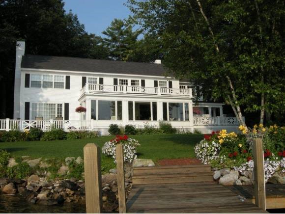 254 Sewall Road Wolfeboro, NH 03894 - Photo 1 of 1 Gallery Image 1
