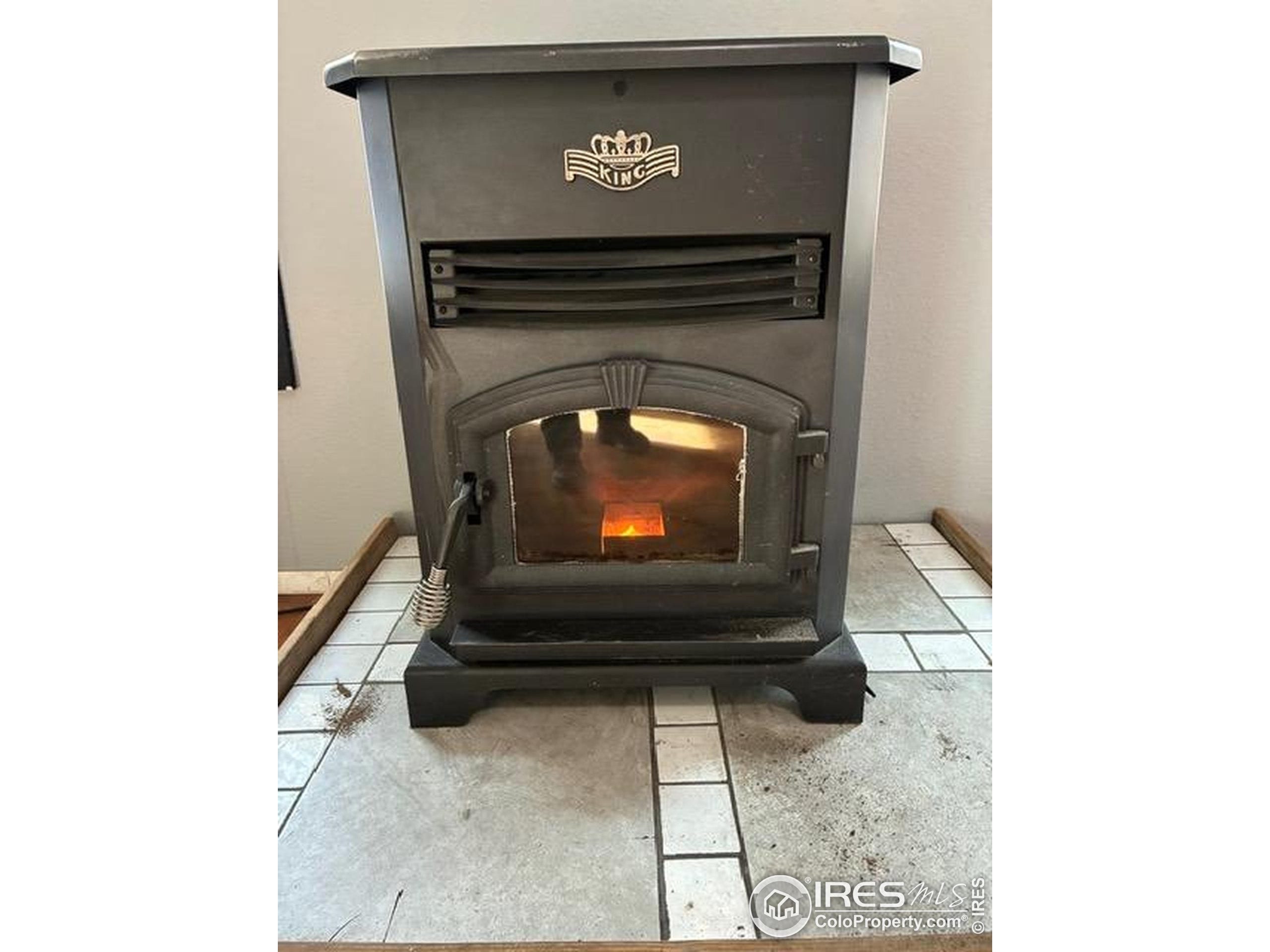 1759 Arapahoe Drive Florissant, CO 80816 - Photo 15 of 40 a closeup of a fireplace