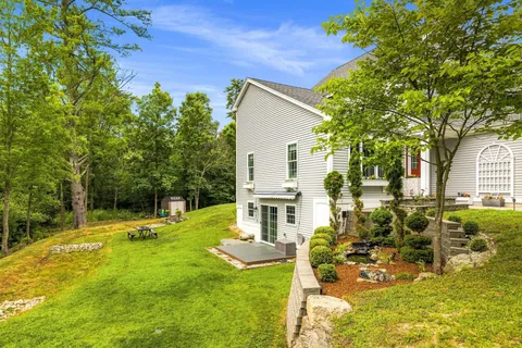 $714,900 | 42 Stocklan Circle, Dover, NH 03820