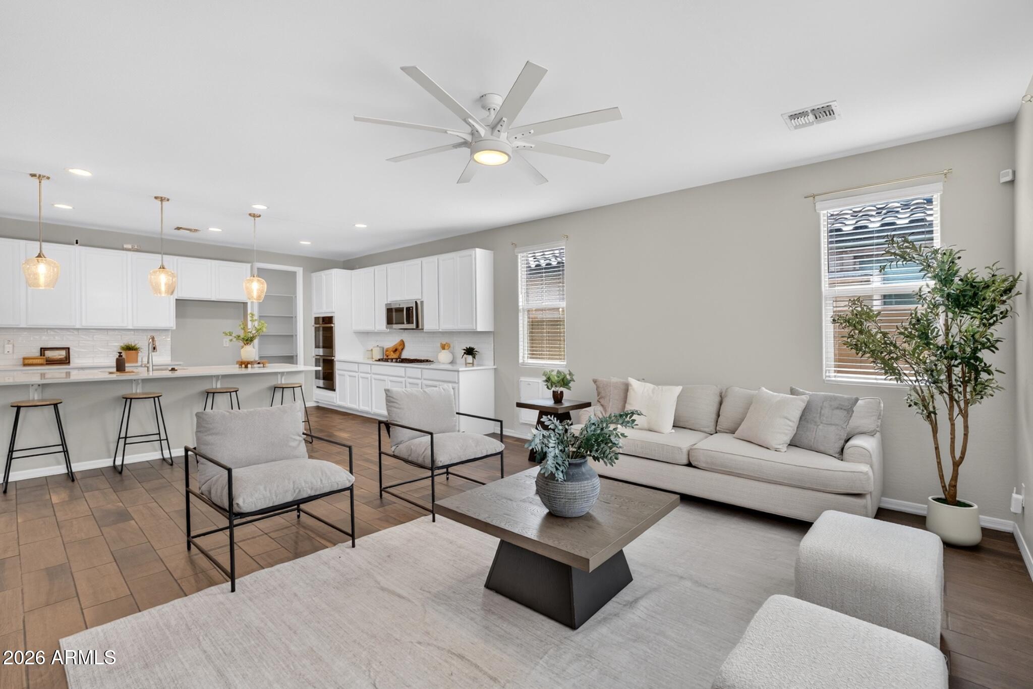 22883 East Rosa Road Queen Creek, AZ 85142 - Photo 13 of 62 Living Space