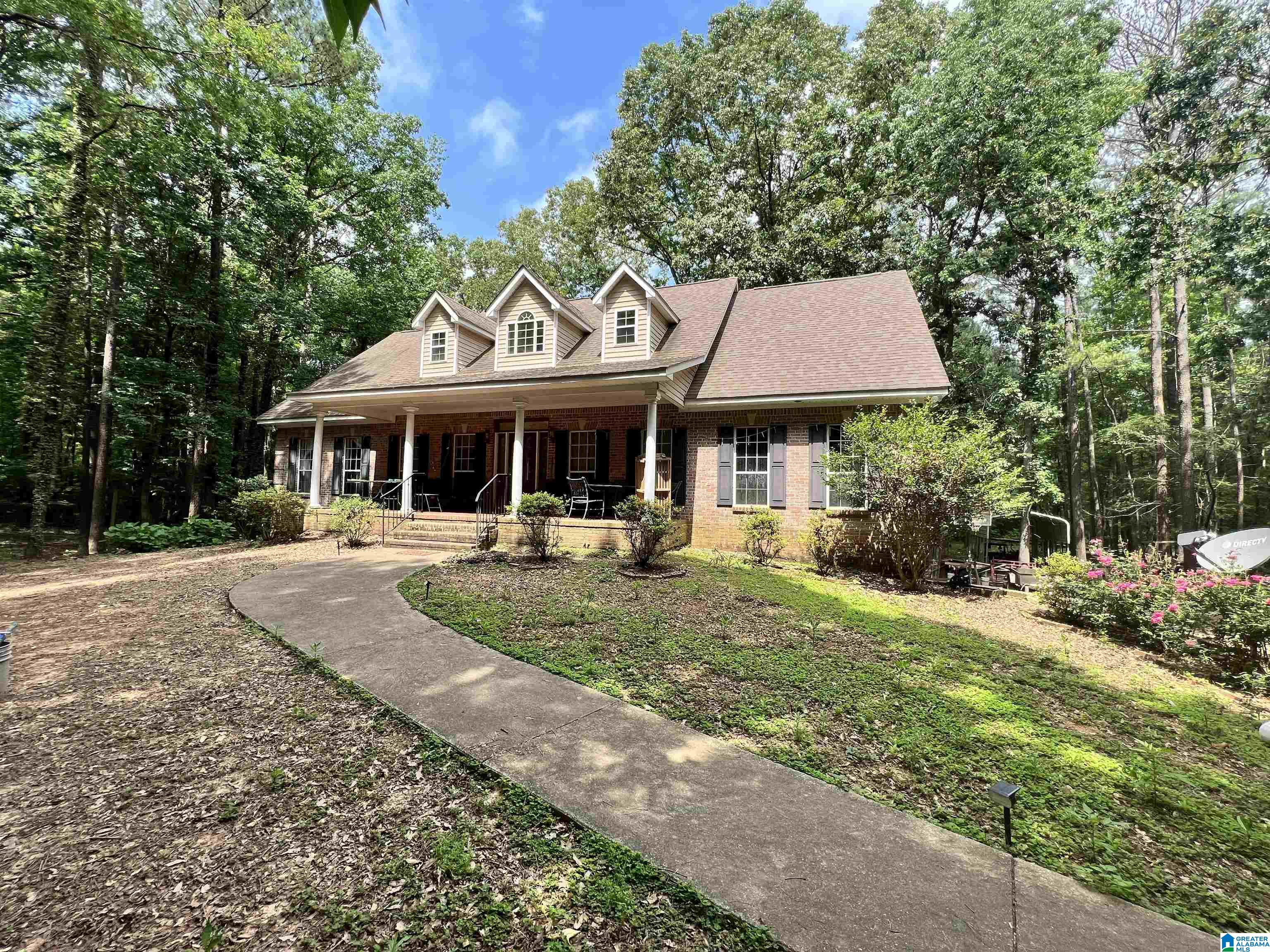 2060 Eastern Valley Road Bessemer, AL 35022 - Photo 2 of 23