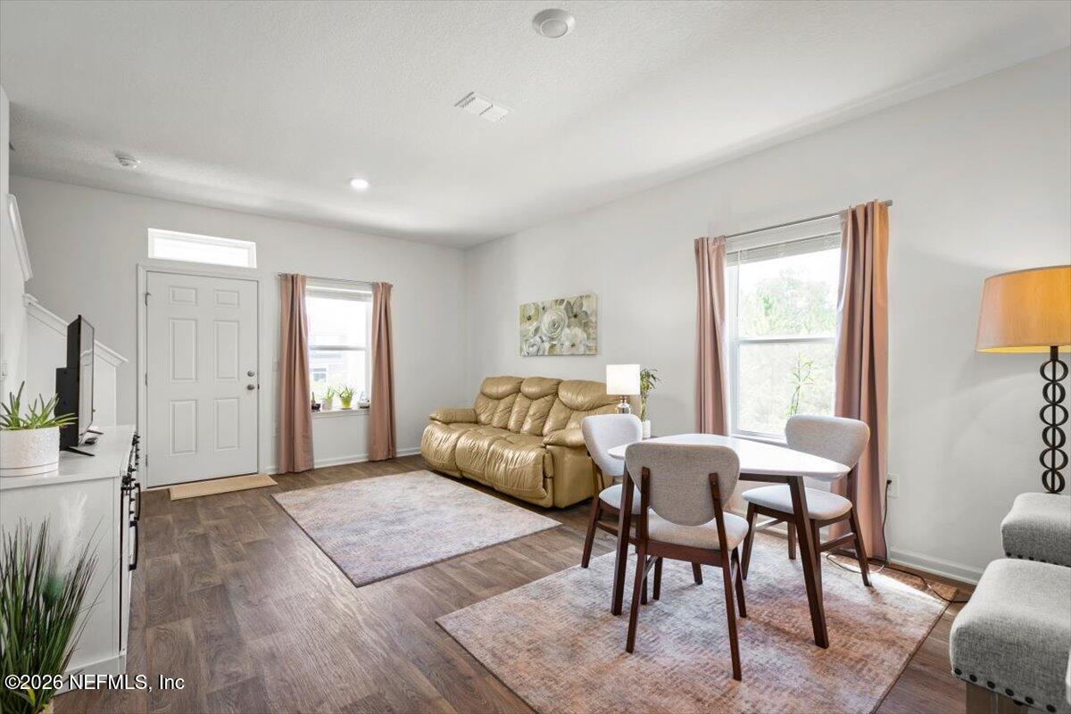 955 Rivertree Place Middleburg, FL 32068 - Photo 11 of 30 14-JAXREP_955_Rivertree_Pl_Middleburg_FL