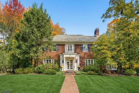 $2,150,000 | 15 Lincoln Street, Glen Ridge, NJ 07028