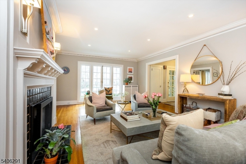 15 Lincoln Street Glen Ridge, NJ 07028 - Photo 11 of 49