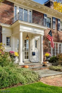 $2,150,000 | 15 Lincoln Street, Glen Ridge, NJ 07028