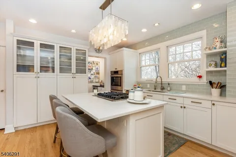 $2,150,000 | 15 Lincoln Street, Glen Ridge, NJ 07028