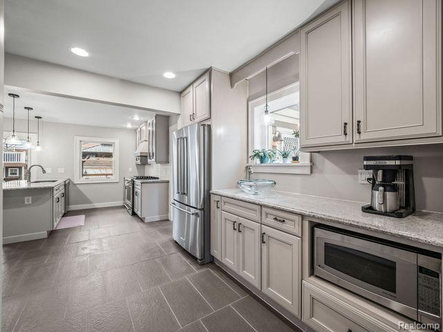 416 Wesley Street Rochester, MI 48307 - Photo 17 of 68