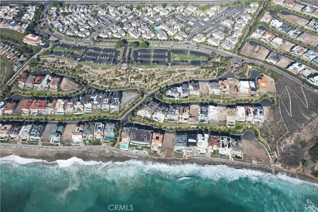 34014 Selva Road, Unit 19 Dana Point, CA 92629 - Photo 19 of 19 a view of a large building