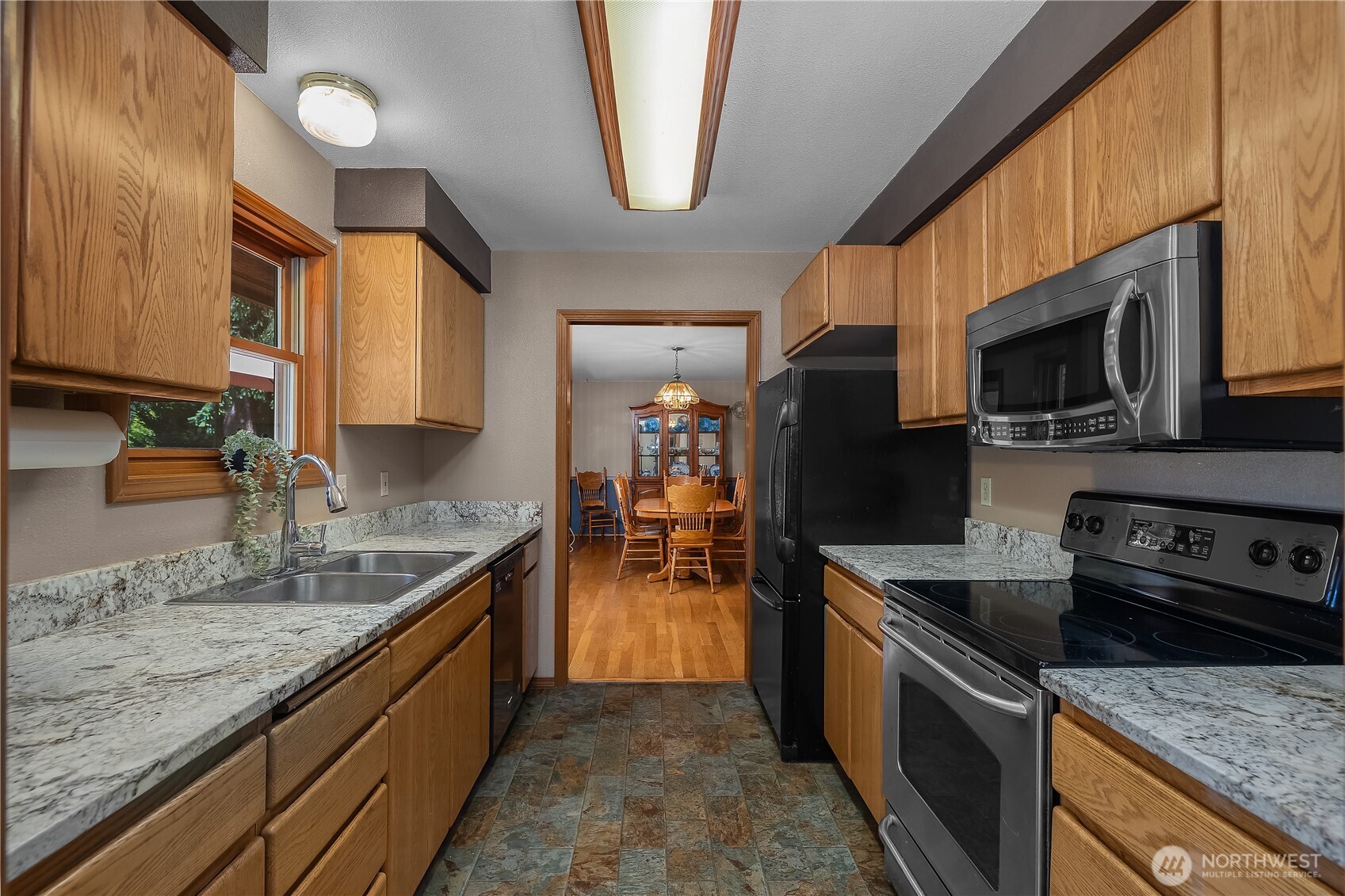 18121 Mi Lane Southwest Rochester, WA 98579 - Photo 23 of 40