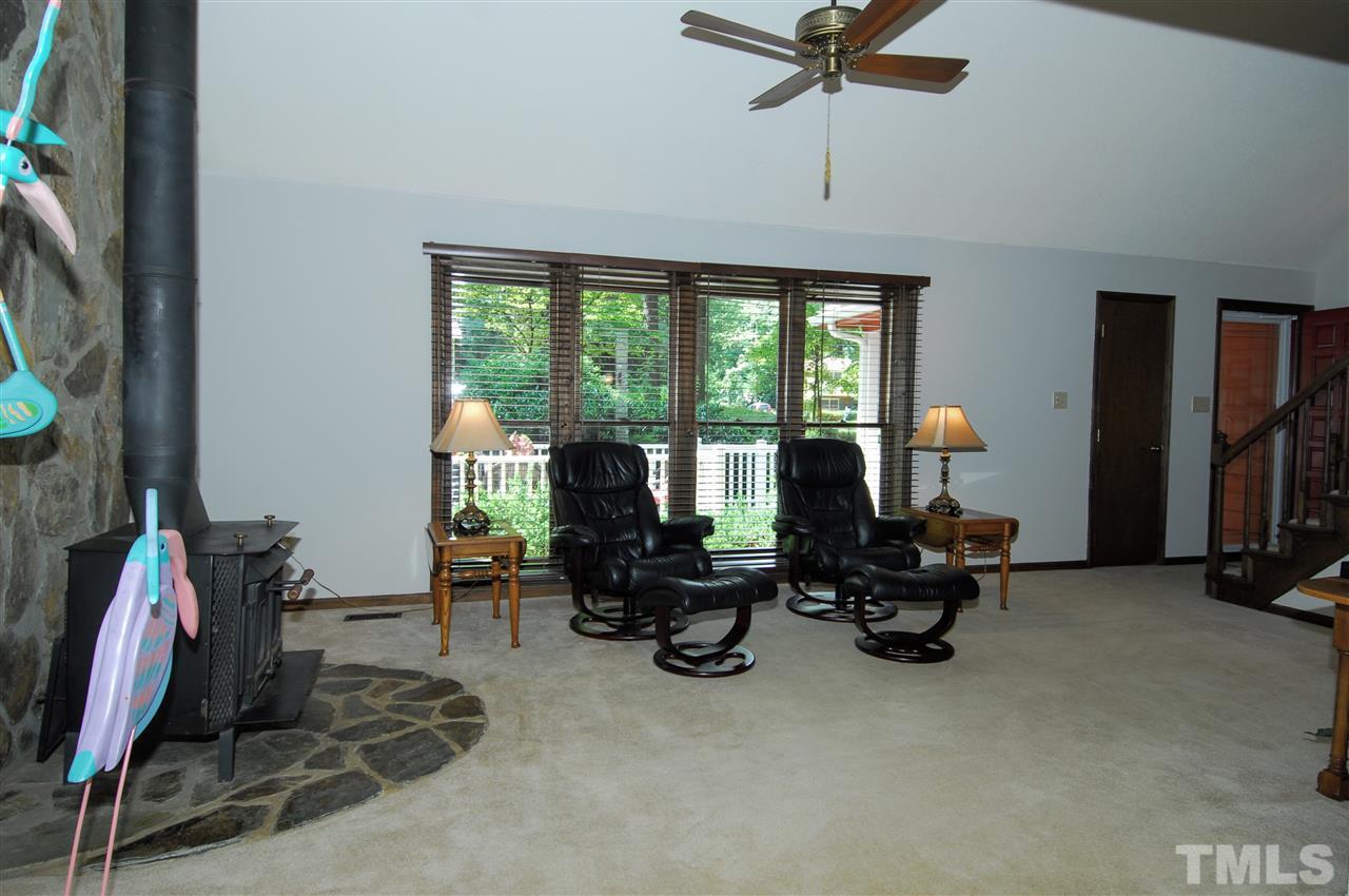 1301 Kingston Ridge Road Cary, NC 27511 - Photo 4 of 25 Gallery Image 4