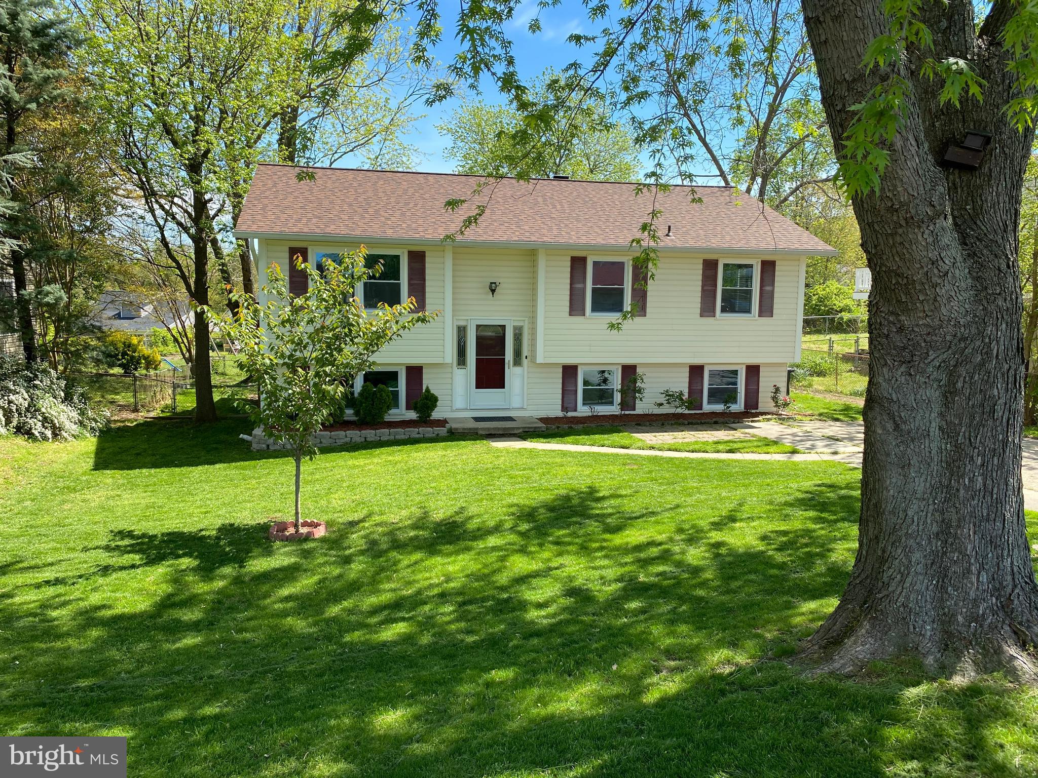 895 Wilson Road Arnold, MD 21012 - Photo 31 of 46 Front