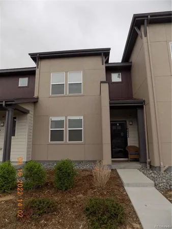$2,300 | 16052 Warner Place, Denver, CO 80239