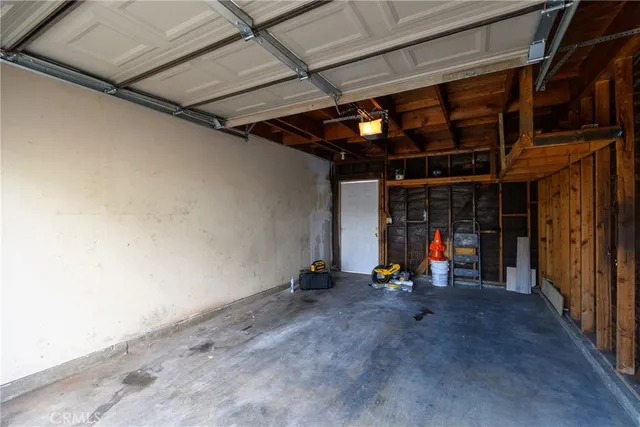 $275,000 | 25180 East 5th Street, Highland, CA 92410