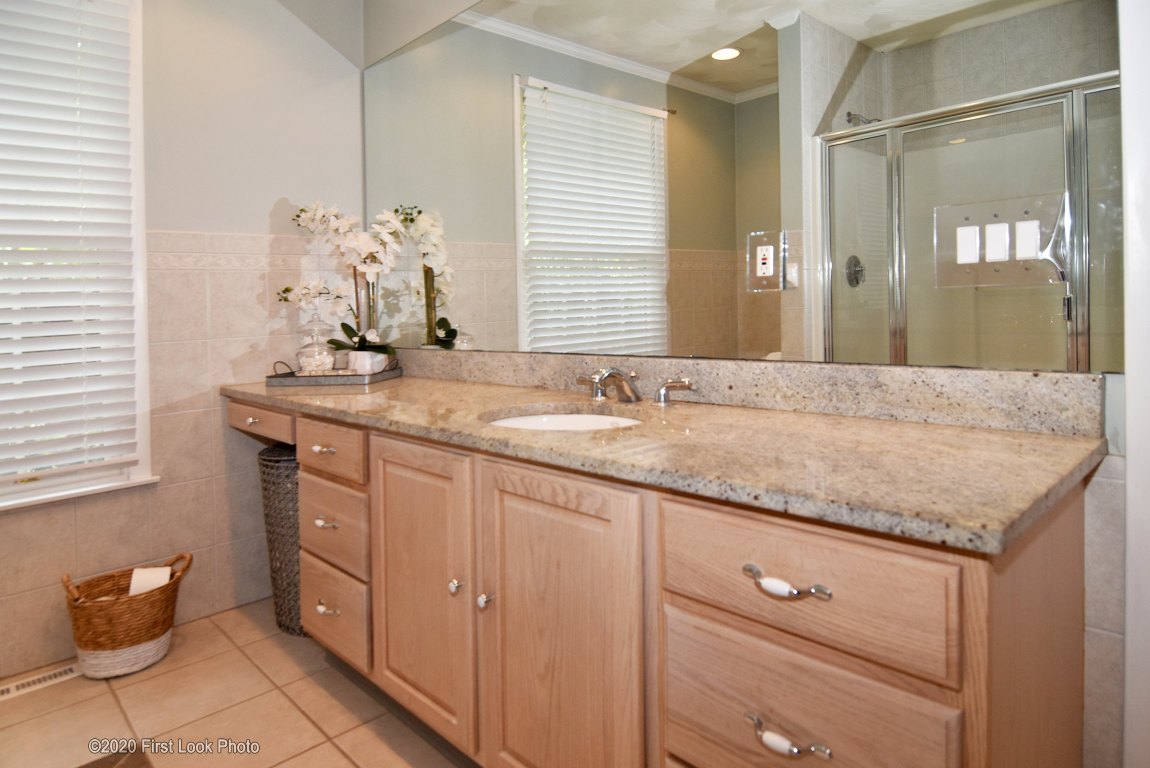 9 Ridge Road Smithfield, RI 02917 - Photo 20 of 47