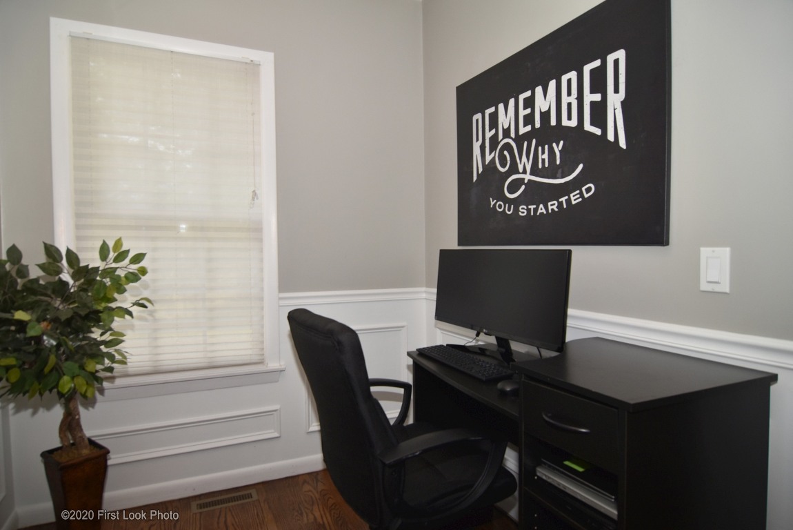 9 Ridge Road Smithfield, RI 02917 - Photo 29 of 47