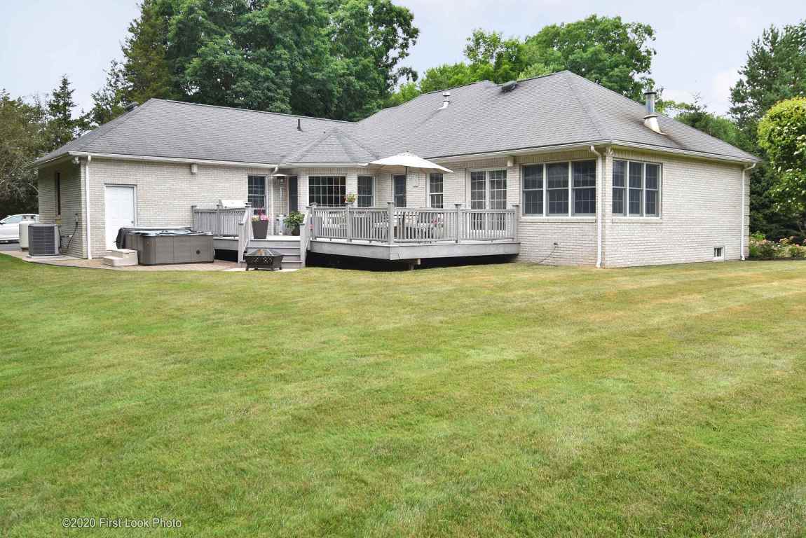 9 Ridge Road Smithfield, RI 02917 - Photo 44 of 47