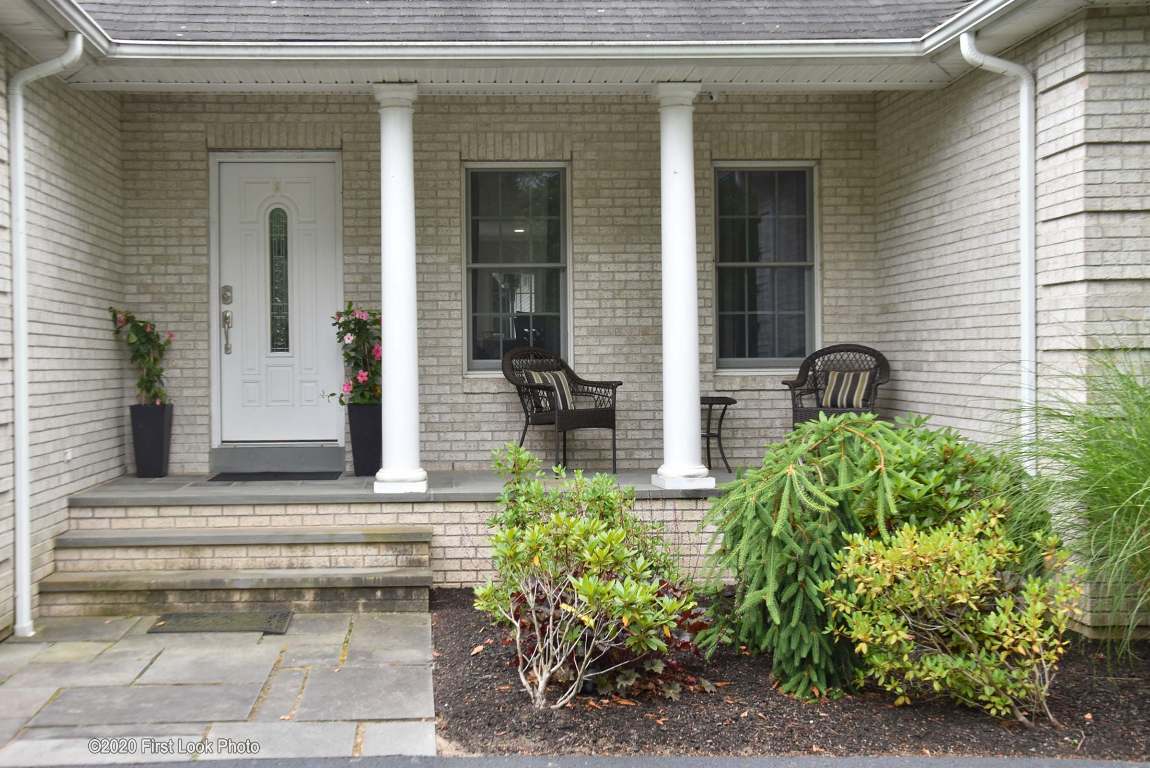 9 Ridge Road Smithfield, RI 02917 - Photo 45 of 47