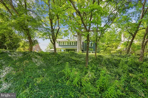 $1,850,000 | 6404 Western Avenue, Chevy Chase, MD 20815