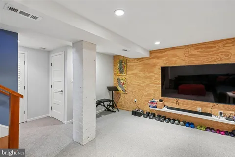 $1,850,000 | 6404 Western Avenue, Chevy Chase, MD 20815