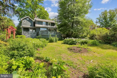 $1,850,000 | 6404 Western Avenue, Chevy Chase, MD 20815