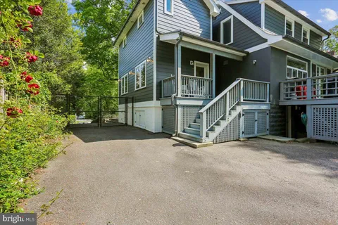 $1,850,000 | 6404 Western Avenue, Chevy Chase, MD 20815