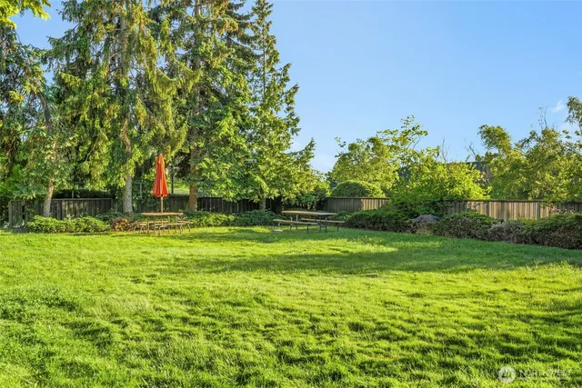 $305,000 | 1425 South Puget Drive, Unit 213, Renton, WA 98055