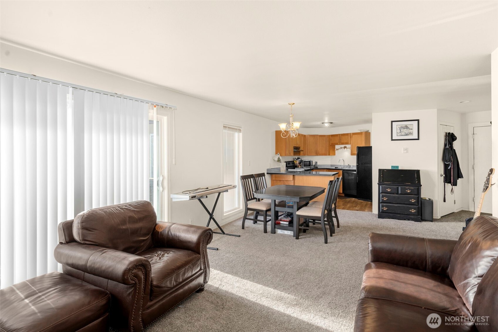 1425 South Puget Drive, Unit 213 Renton, WA 98055 - Photo 3 of 18