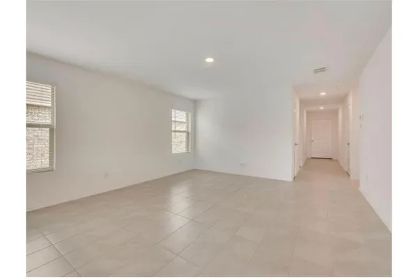 $1,950 | 2206 Mobile Street, Ennis, TX 75119