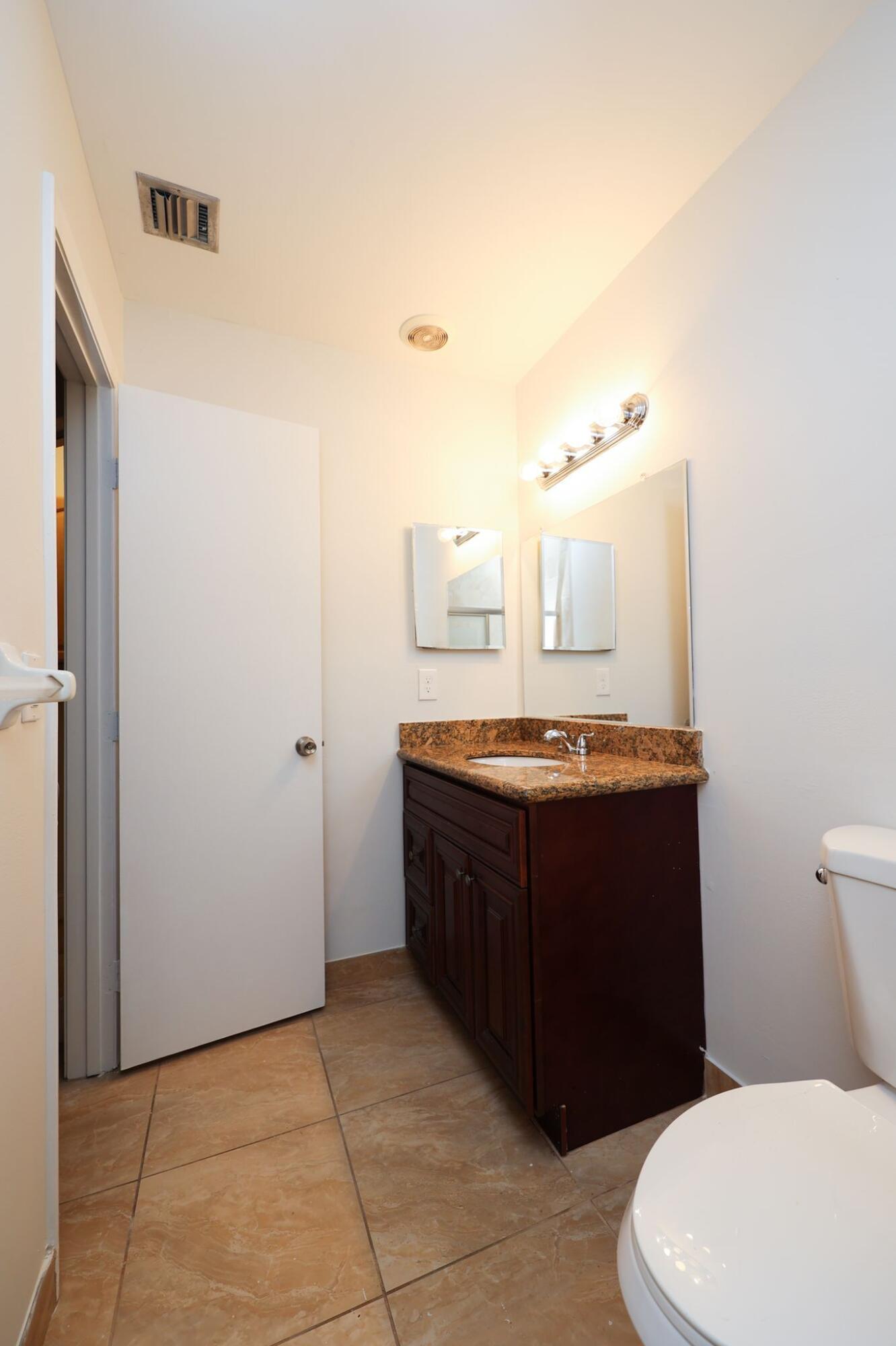 10127 Boca Bend East, Unit B2 Boca Raton, FL 33428 - Photo 24 of 39 2507a32b-66b0-4dd4-a913-73422615b973