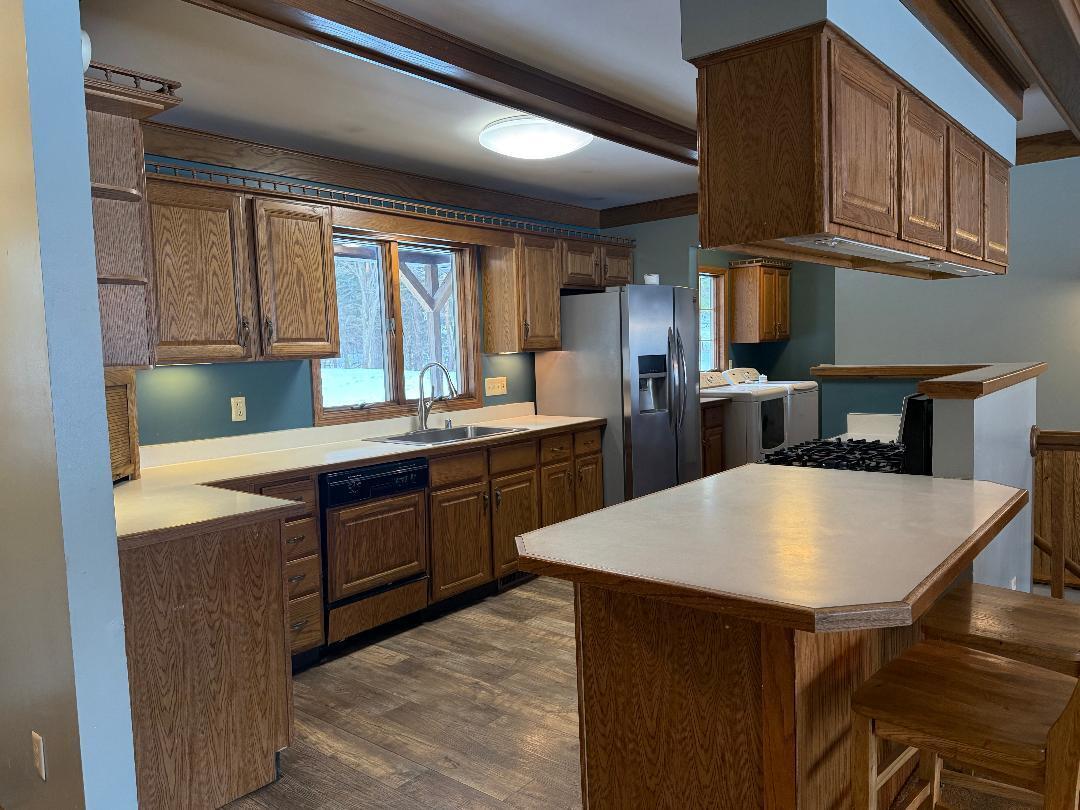 W6399 Brick Church Road Walworth, WI 53184 - Photo 11 of 24 Kitchen