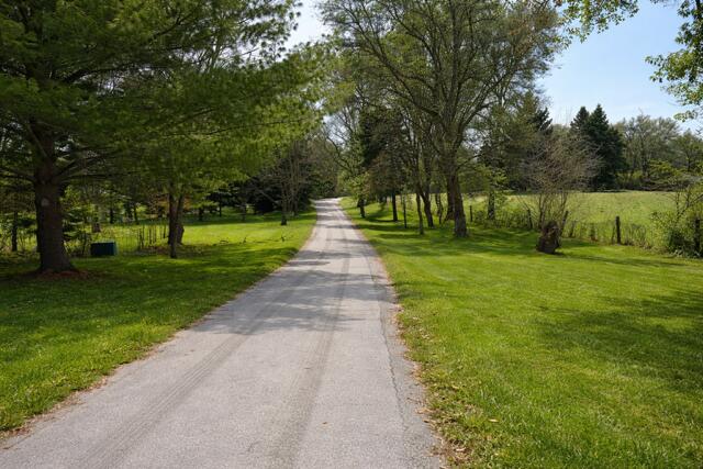 W6399 Brick Church Road Walworth, WI 53184 - Photo 4 of 24 private drive
