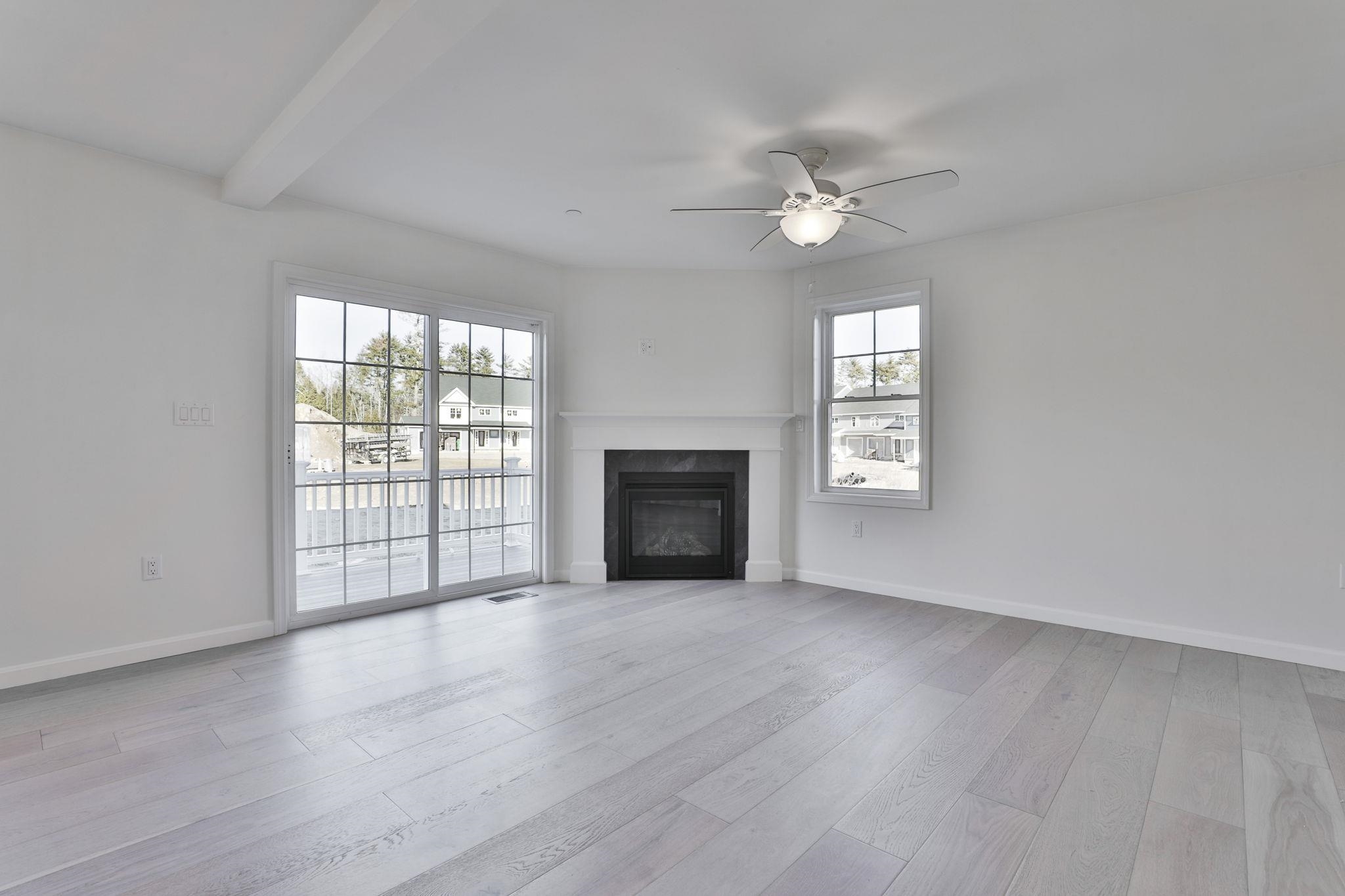 61 Crestview Way Raymond, NH 03077 - Photo 15 of 35