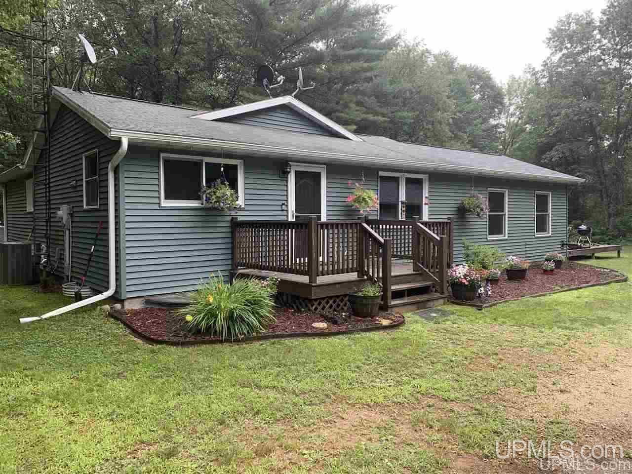 W8411 Lundgren Lake Road Pembine, WI 54156 - Photo 1 of 23 Gallery Image 1