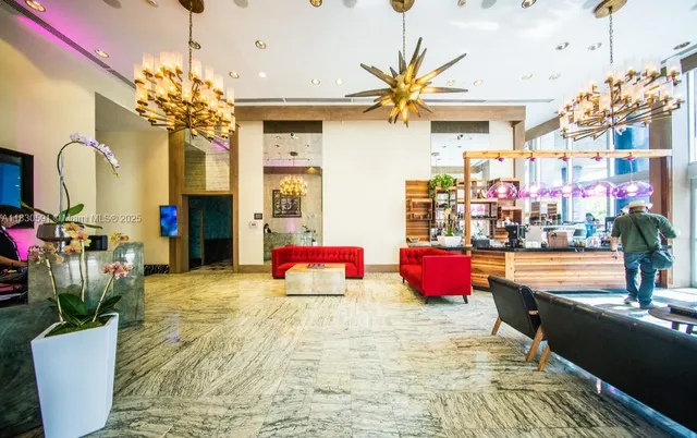 $1,070,000 | 495 Brickell Avenue, Unit 4004, Miami, FL 33131