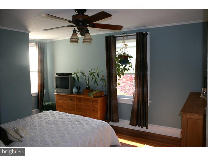 909 Edgewood Road Havertown, PA 19083 - Photo 9 of 15 Bedroom - Main