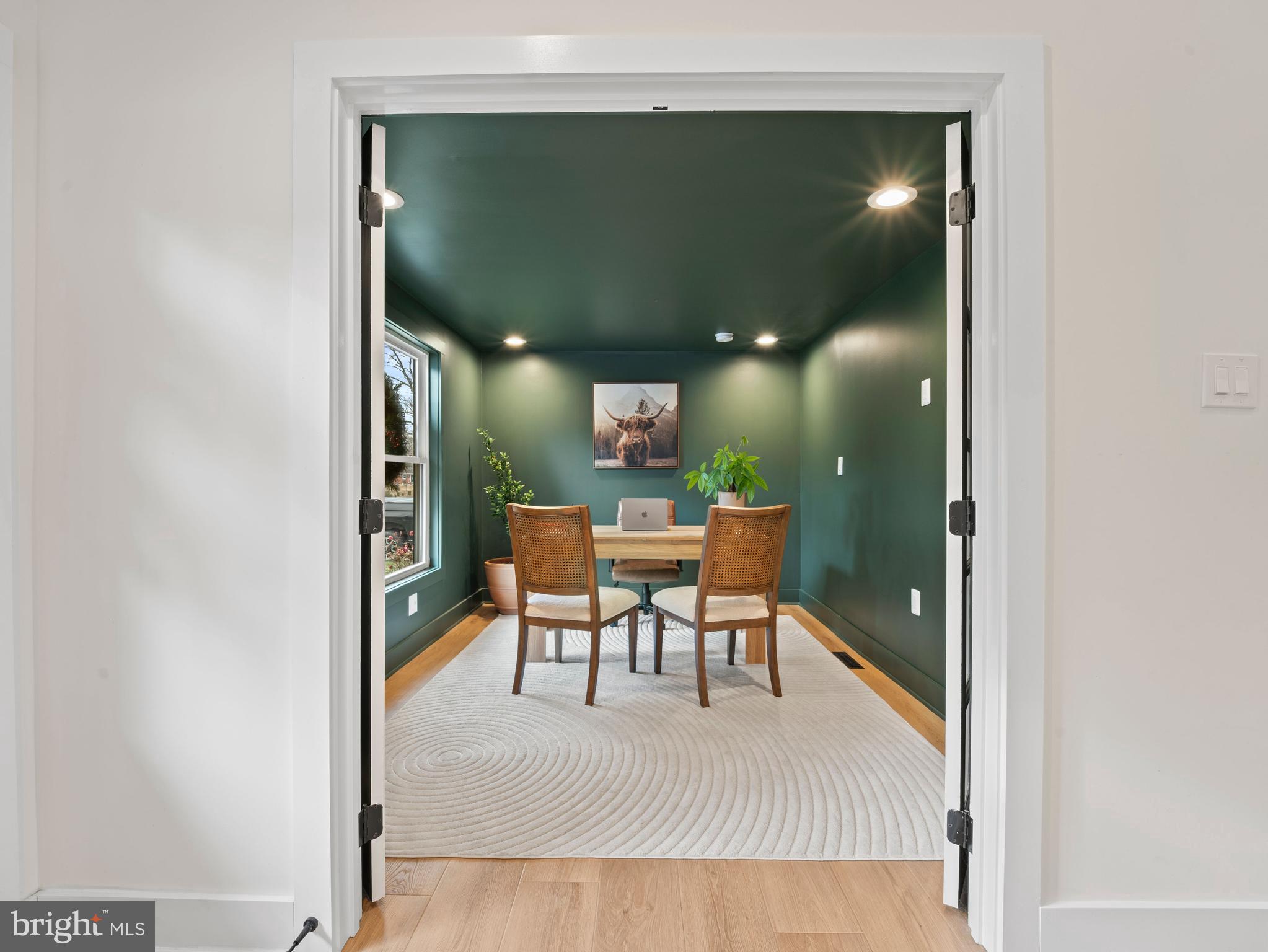 428 Royal Beach Road Pasadena, MD 21122 - Photo 16 of 42 Office (former 3rd bedroom - can convert back)