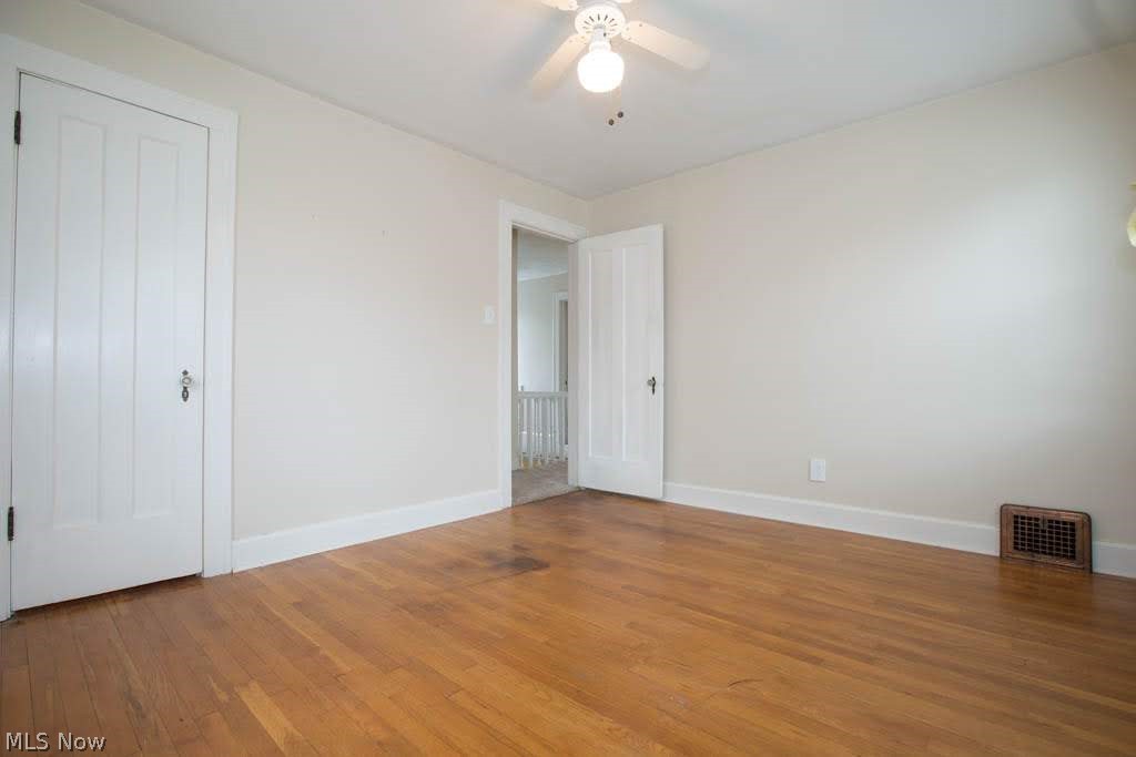 2496 Channing Road Cleveland, OH 44118 - Photo 19 of 35