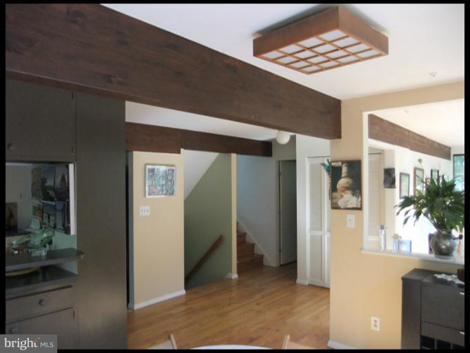 6439 Dahlonega Road Bethesda, MD 20816 - Photo 4 of 24 Interior (General)
