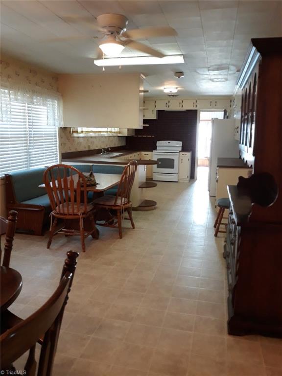 1439 Jackson Lake Road High Point, NC 27263 - Photo 4 of 8 Gallery Image 4