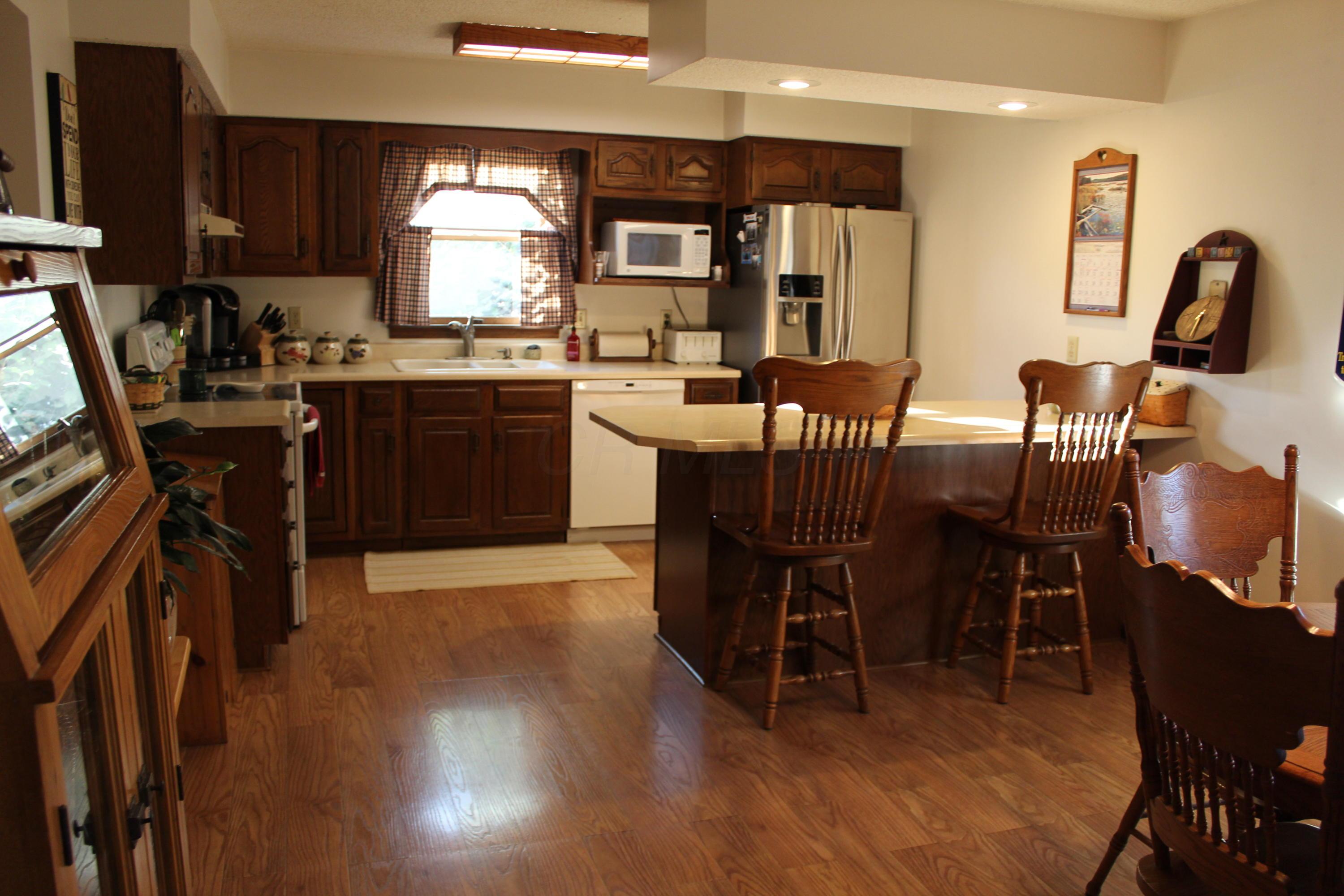7276 Beecher Road Southwest Pataskala, OH 43062 - Photo 21 of 35