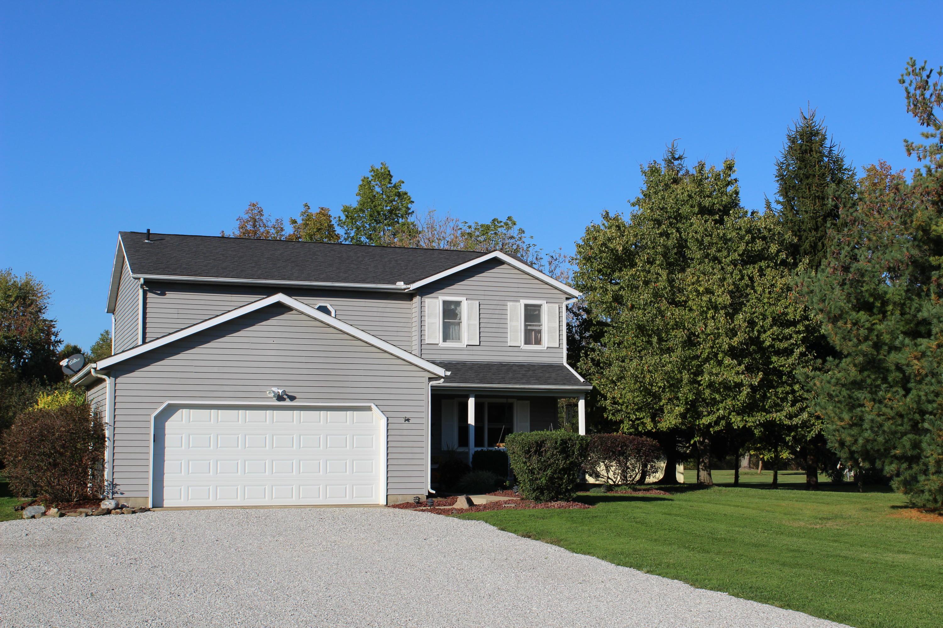 7276 Beecher Road Southwest Pataskala, OH 43062 - Photo 4 of 35