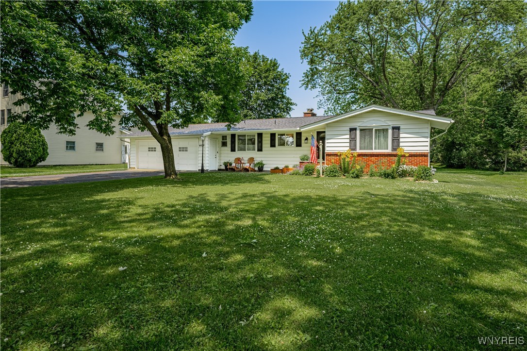 4429 East Lake Road Wilson, NY 14172 - Photo 1 of 1 Gallery Image 1