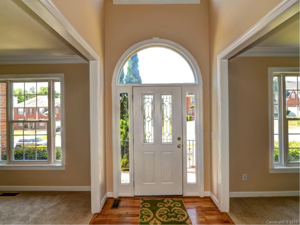 2020 Copperplate Road Charlotte, NC 28262 - Photo 2 of 24